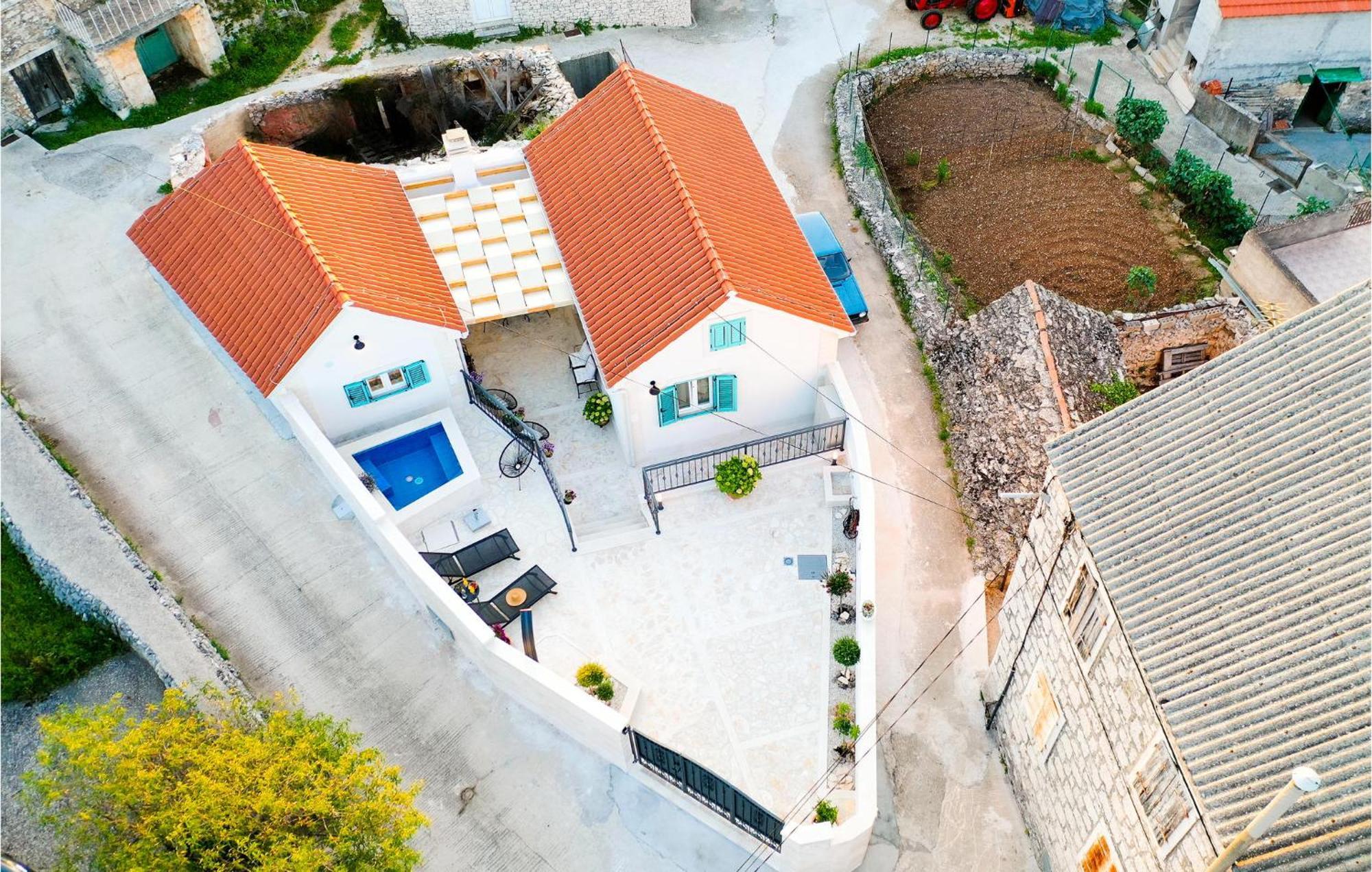 2 Bedroom Stunning In Casa vacanze